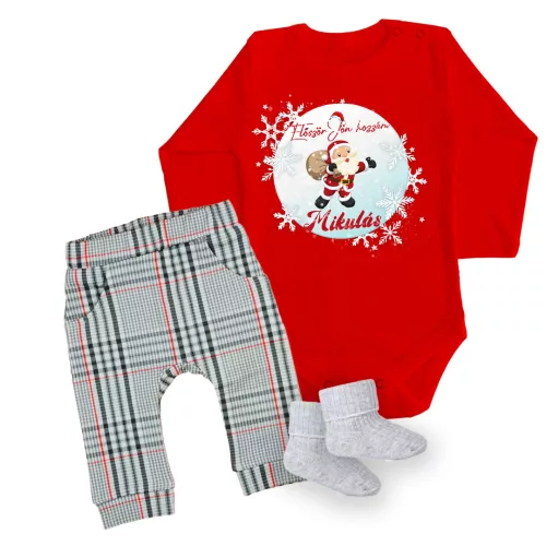sada body a nohavíc santa s dlhým rukávom sa ku mne dostáva ako prvý