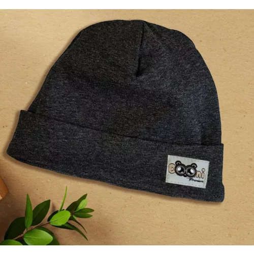 detská čiapočka v tmavej melanžovej farbe